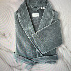 Fette Velour Shawl Collar Robe